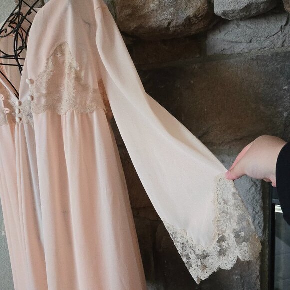 Vintage Designer Collection by Formfit Rogers Babydoll Peignoir Set - Picture 9 of 16